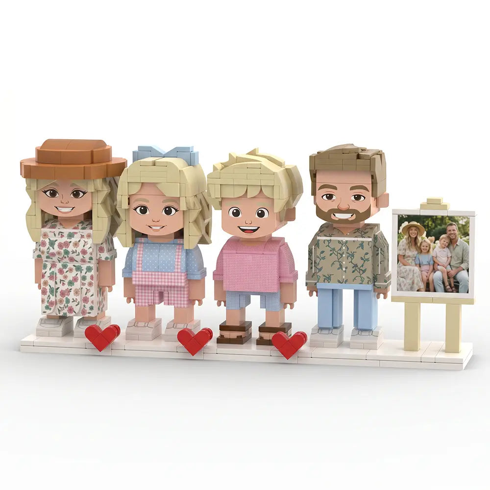 Squad | Personalized Family Gift & Custom 4-Person 3D Brick Figure